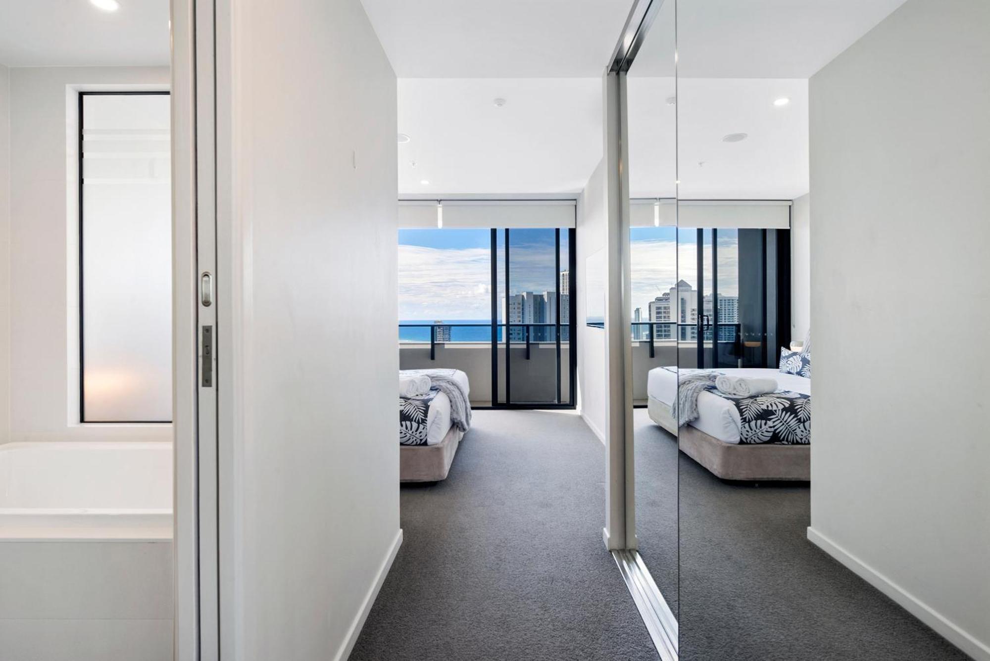 Apartment Ruby - Self Contained, Privately Managed *